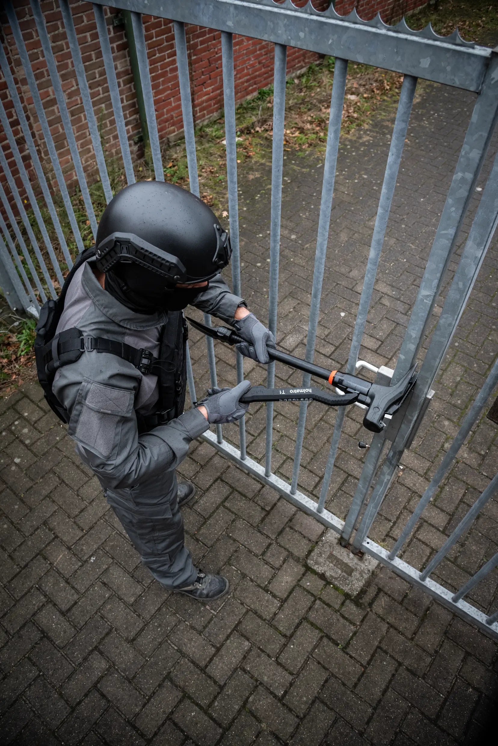 Holmatro T1 Forcible Entry Tool image 8